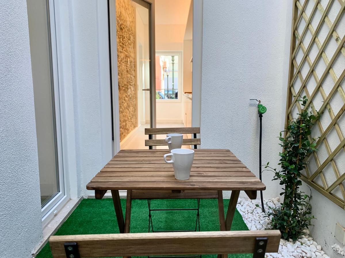 Home Out City Villa Lissabon Buitenkant foto