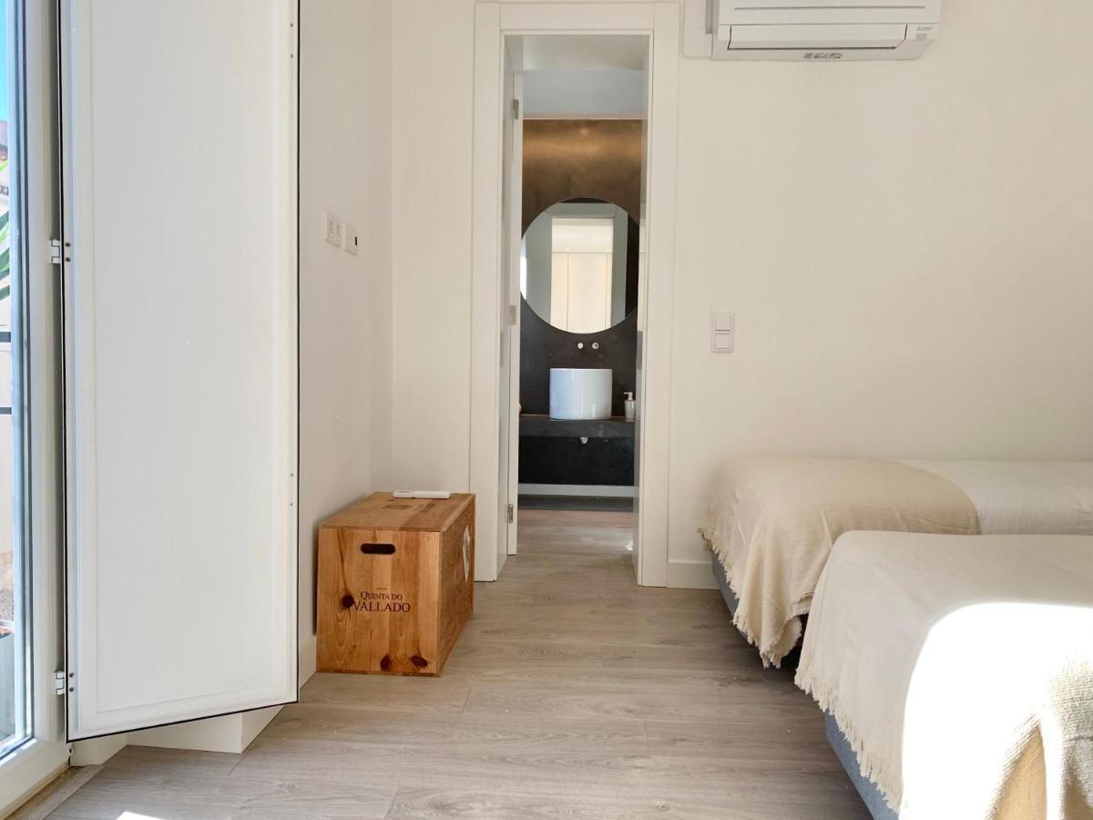 Home Out City Villa Lissabon Buitenkant foto