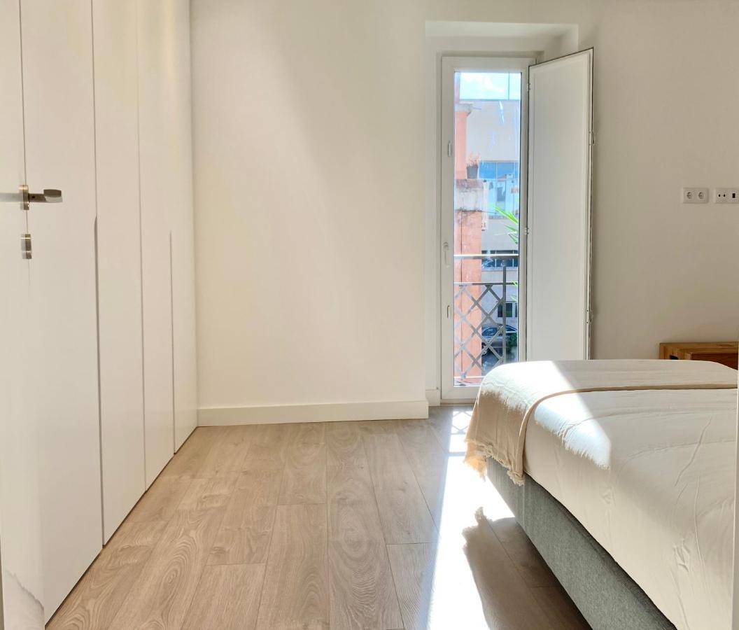 Home Out City Villa Lissabon Buitenkant foto